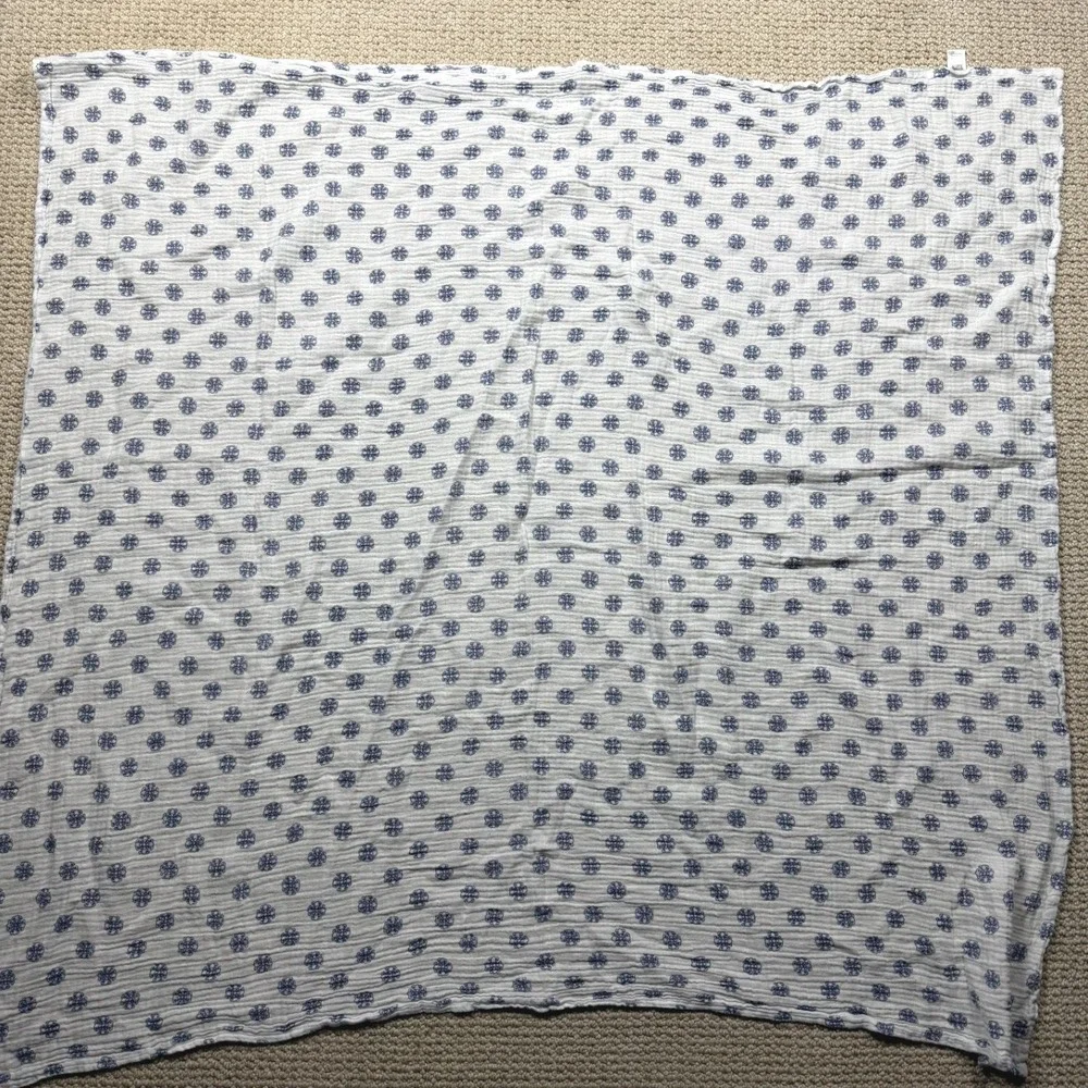 HB Baby Blanket 46x46‎ 100% Cotton White/Blue gauze
